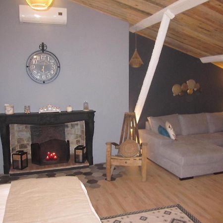 Bed and Breakfast La Terracotta Vidauban Esterno foto